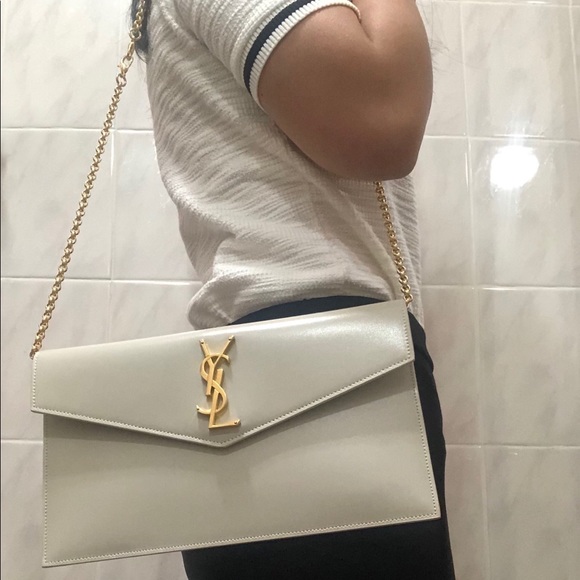 YSL Uptown Clutch - Smooth Leather & Gold Hardware - Picture 7 of 7